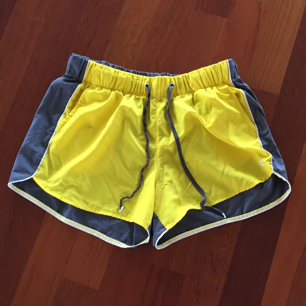 Set of Bright Champion Sporty Shorts with Pockets - Picture 2 of 8